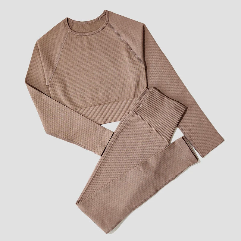 Stylish Long-Sleeve Yoga Set