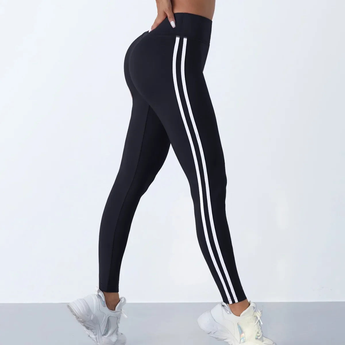 The Contour Stripe Seamless Legging